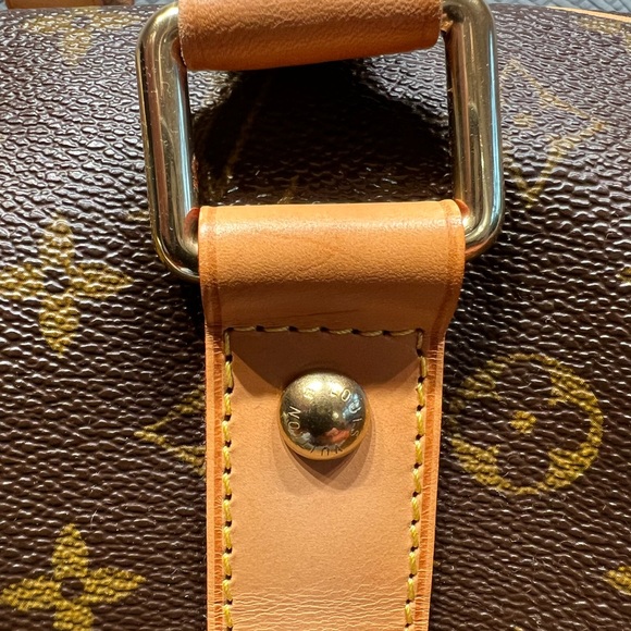 Luis Vuitton Carry on - Picture 13 of 14